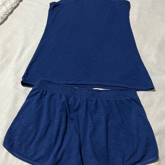 Victoria’s Secret racer back and short PJ set, size small, navy blue and gold - Picture 4 of 5